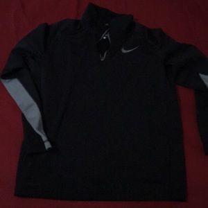 Nike Therma-Fit Pullover Half-Zip